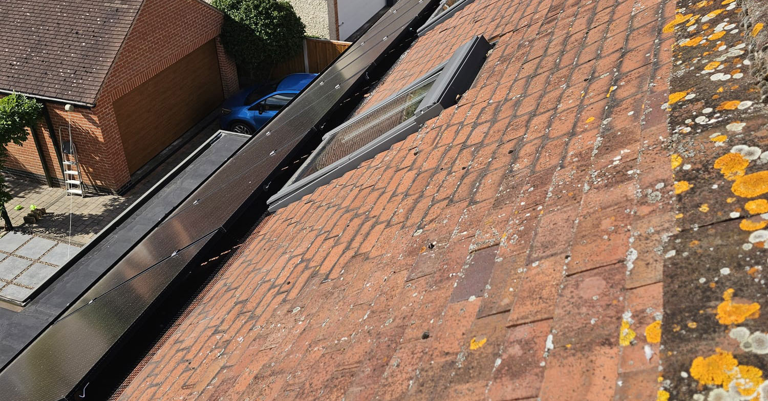 Protecting+Solar+Panels+From+Pigeons+in+Breaston