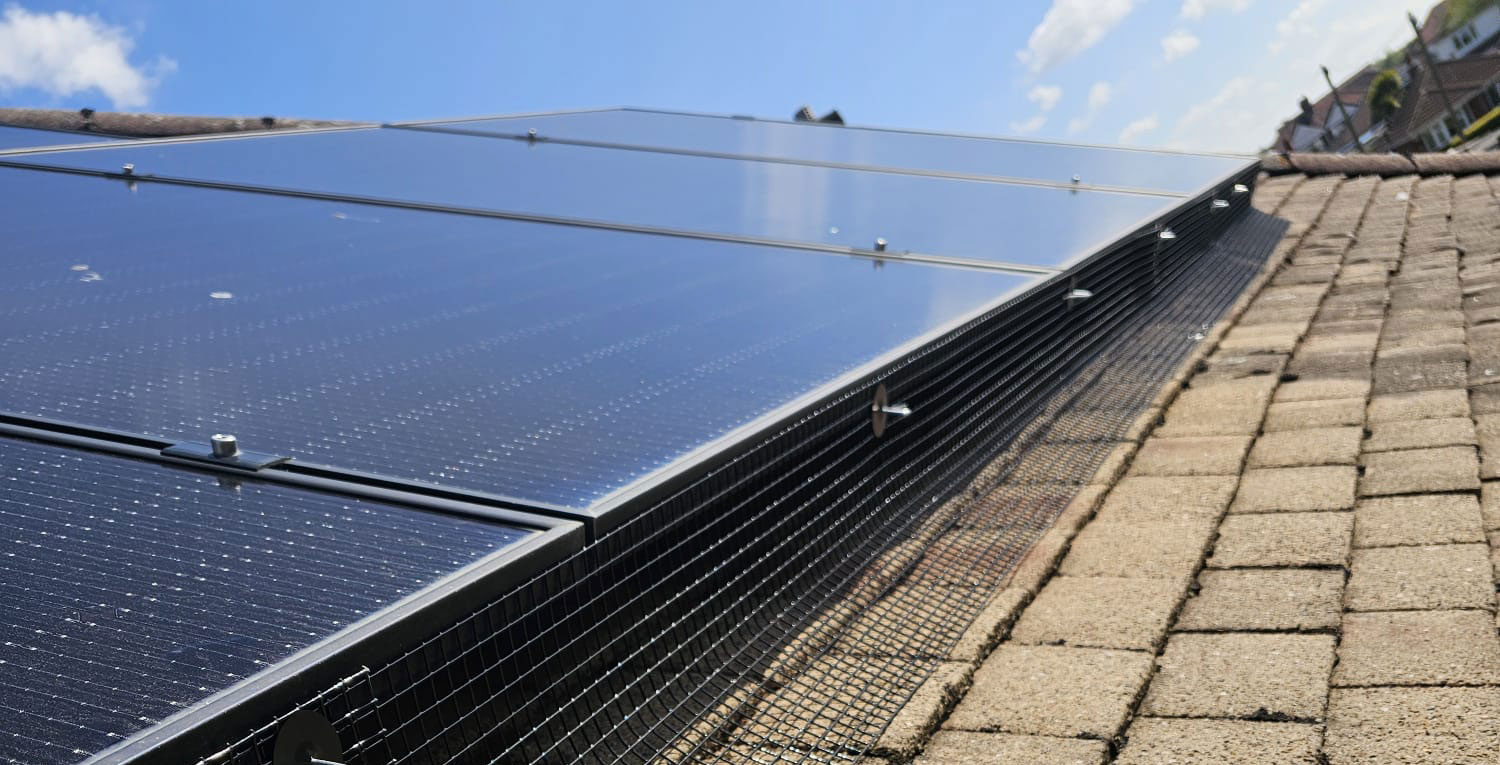 Pigeon+Proofing+Solar+Panels+in+East+Leake