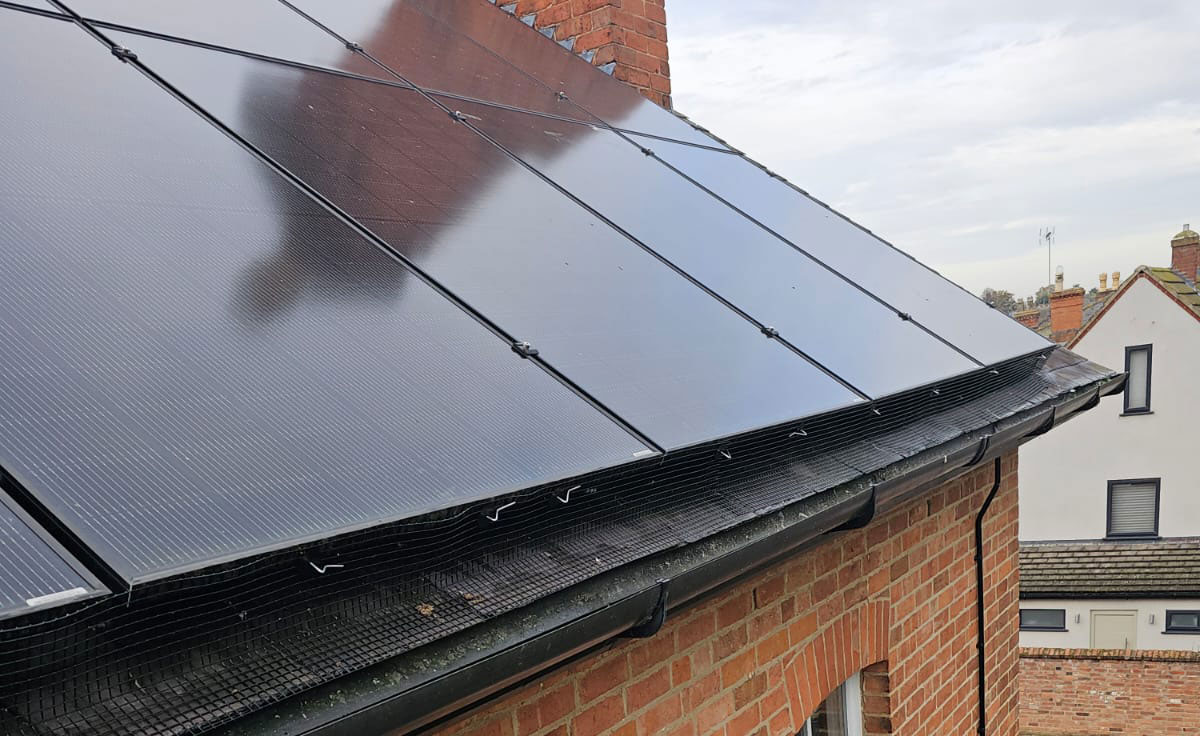 Pigeon Proofing Solar Panels in Radcliffe-on-Trent