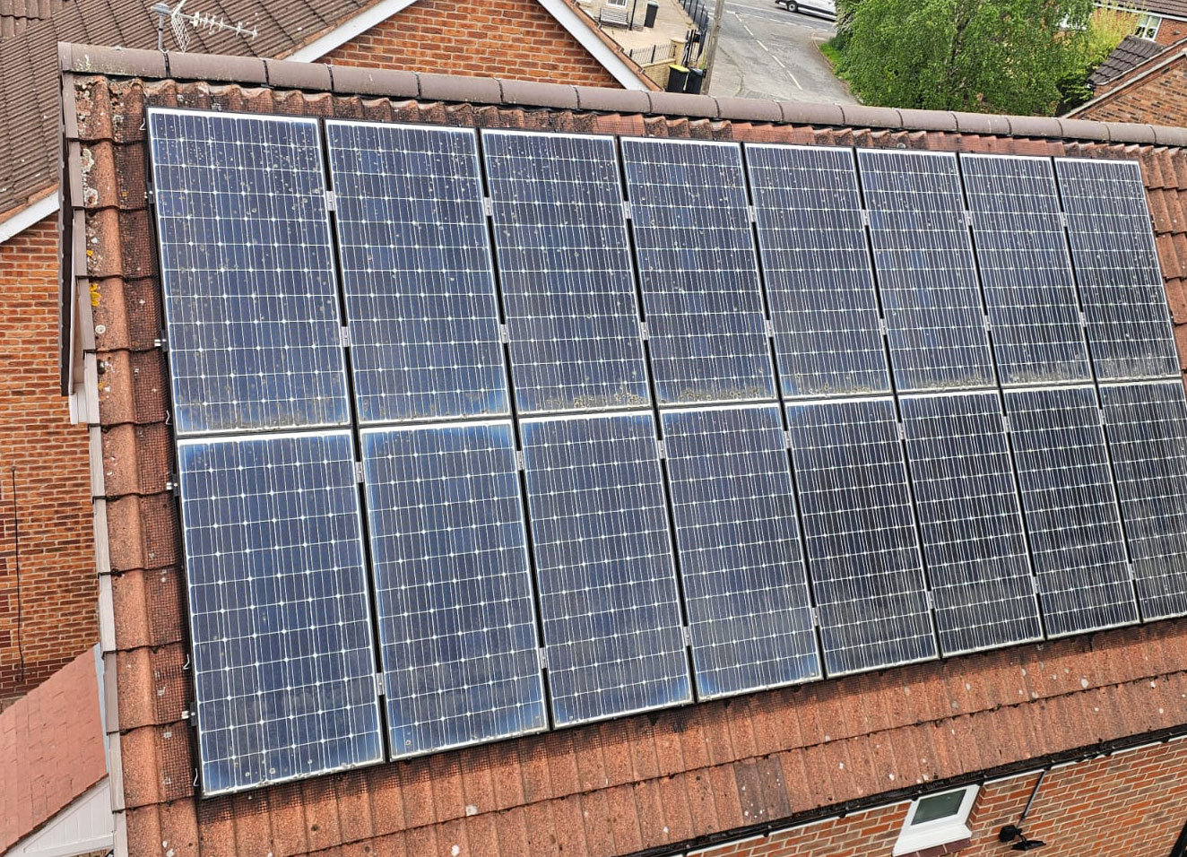 Preventing+Pigeons+From+Nesting+Under+Solar+Panels+in+Watnall